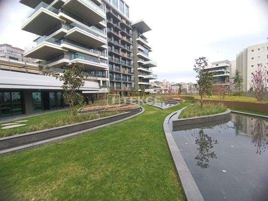 Spacious Real Estate in a Comprehensive Project in Istanbul Şişli