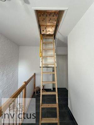 Zugang Spitzboden Maisonettewohnun