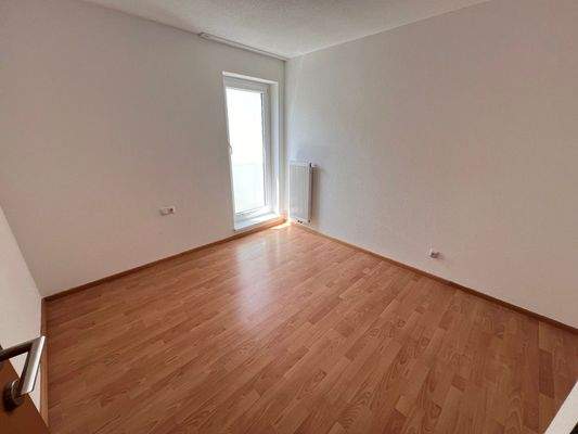 Zimmer 3 (siehe Grundrissbeschreibung)