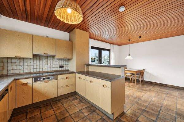 EG | Küche (3) mit Essbereich