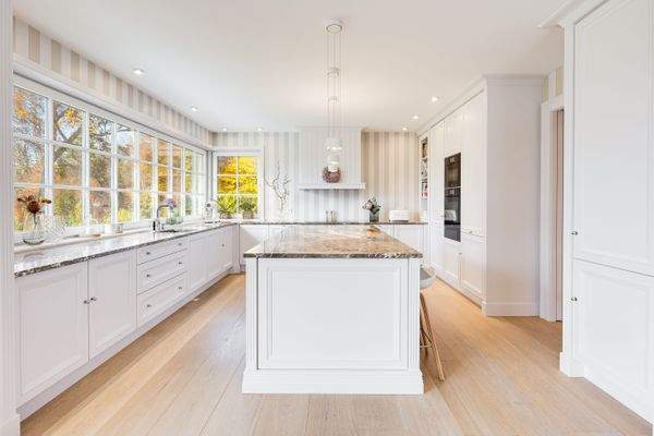 Schreinerküche im Landhaus-Stil