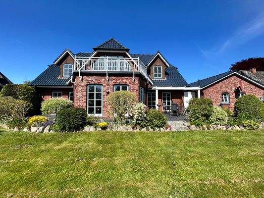 1020098_5_Ansicht vom Garten.jpeg