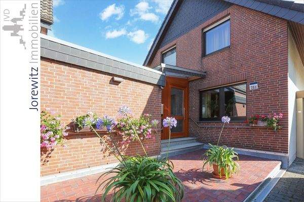 004 - Eingangsansicht Haus 1