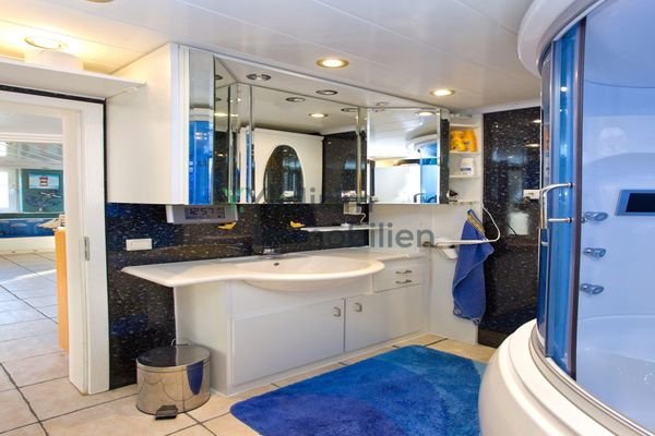 Wohnung 2  Badezimmer