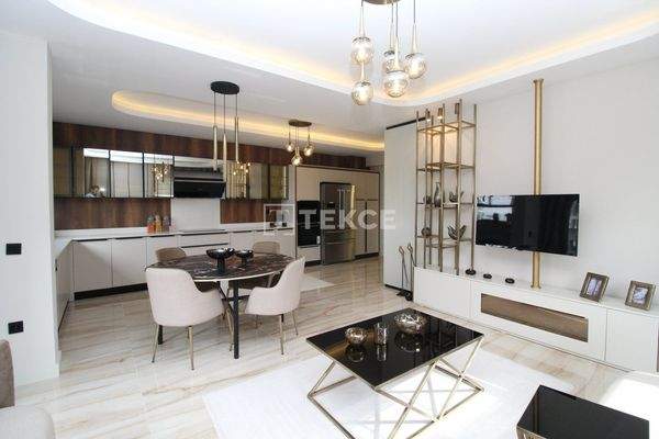 Luxury Real Estate in Ankara in a Complex with Indoor Pool