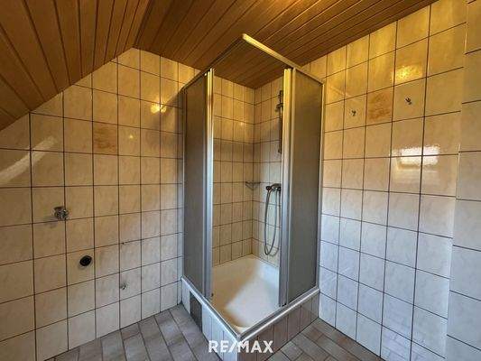 Dusche Dachgeschoss