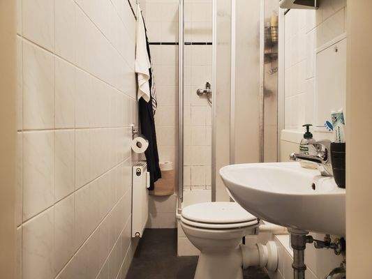 Duschbad, innenliegend.jpg