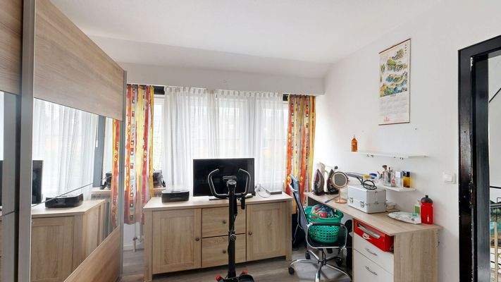 Schlafzimmer Erdgeschoss Rechts