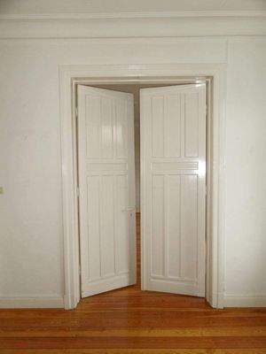 Flügeltür Richtung Balkonzimmer H1.jpg