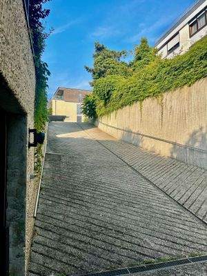 Ihre Einfahrt in die Tiefgarage...