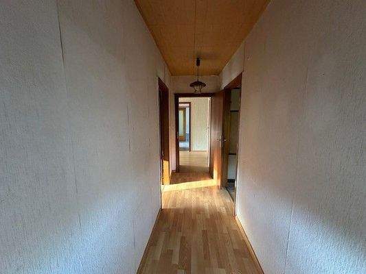 Flur OG weitere Ansicht