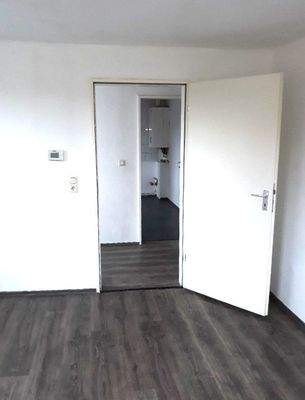 Anton-Müller 1_2.OG links 13.jpg