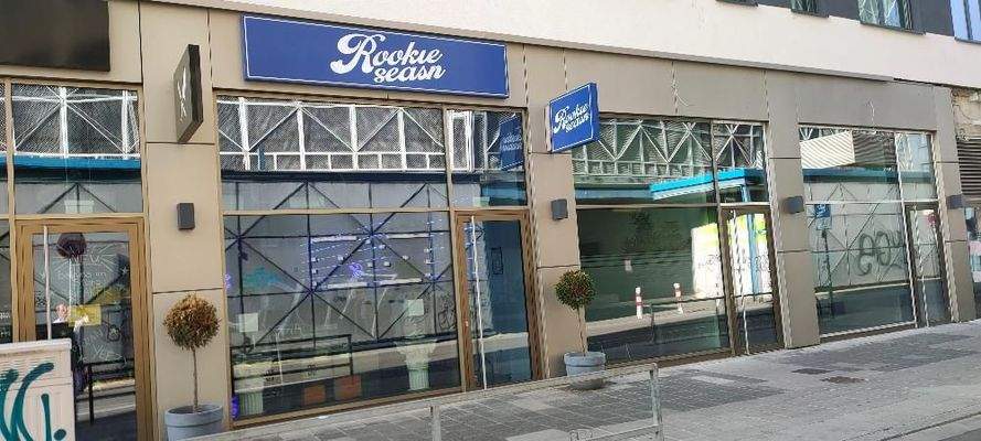 Ladengeschäft von außen