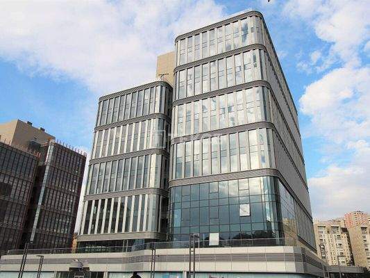 Flats for Sale in Prestigious Complex in İstanbul Kağıthane