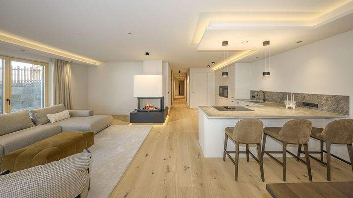 KITZIMMO-Luxuriöse Gartenwohnung mit eigenem Wellnessbereich - Immobilien Brixen.