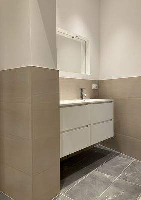 Friedrich-Engels-53, WE 2, Bad 1