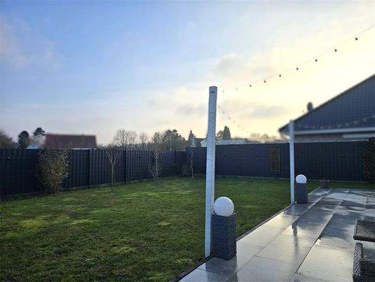 Blick von der Terrasse in den