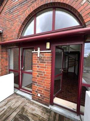 Blick vom Balkon in die Wohnung