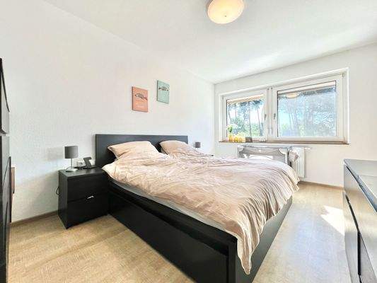 (Eltern-) Schlafzimmer