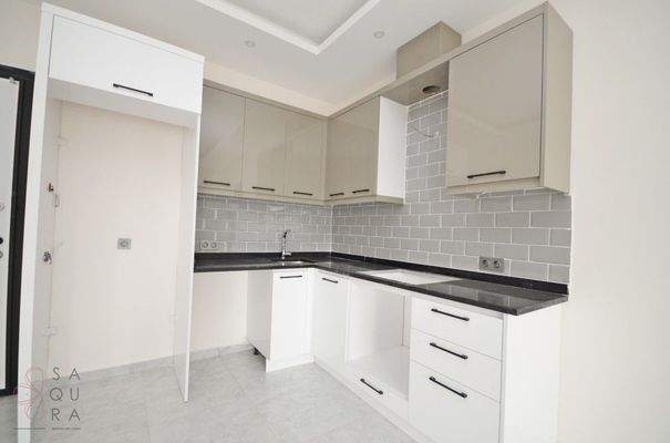 c518f2f8-a1aa-4e91-a207-62b58e3ac302