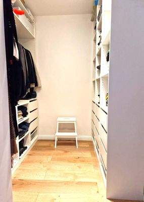 begehbarer Kleiderschrank