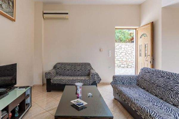 Kreta, Gavalochori: Zwei Villen und ein Studio mit einzigartigem Panoramablick auf das Meer zu verkaufen