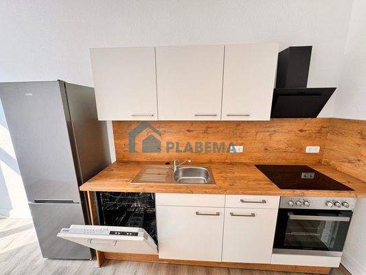 Küche mit Einbauküche