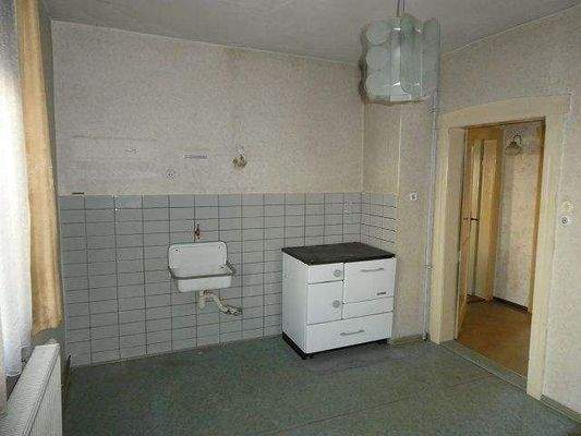 EG: 3x Räume + Flur