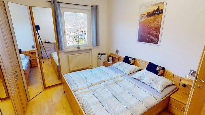 Attraktive 2-Zimmer-Wohnung in Morter bei Latsch, Südtirol – ideal als Zweitwohnsitz oder Investition, mit Terrasse, Balkon und Stellplatz – Appartamento bilocale a Morter vicino Laces, Alto Adige, ideale come seconda casa o investimento, con terrazza, ba