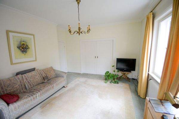 Wohnzimmer im EG mit Terrassenzugang