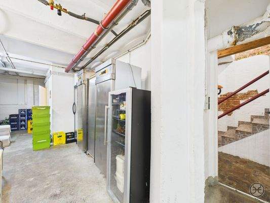 CAM05560G0-PR0026-STILL006