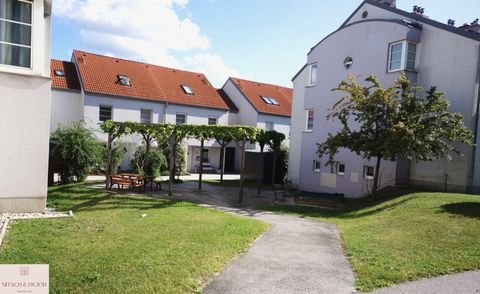 Gumpoldskirchen Garage, Gumpoldskirchen Stellplatz