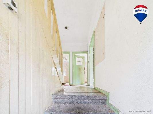 REMAX Immobilien DeLux Einfamilienhaus Diele Ballweiler Mark Borowicz