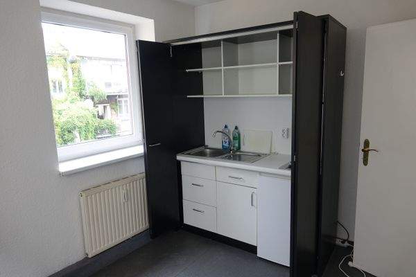 Küche Büro I. OG.JPG