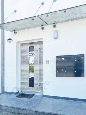 Detailaufnahme:  Haupteingang