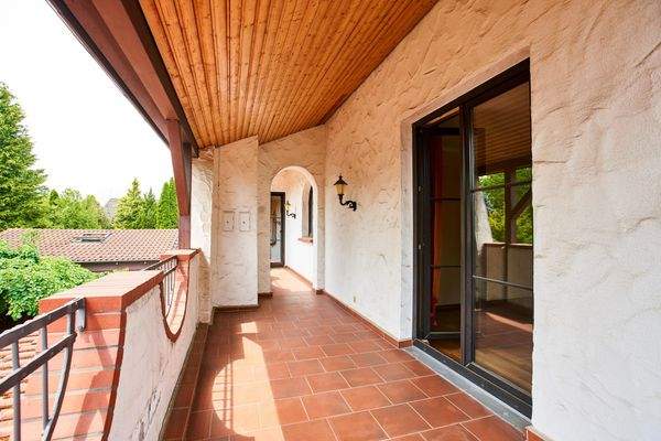 Wohnhaus 1.OG Terasse