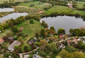 See im Hintergrund_verpixelt