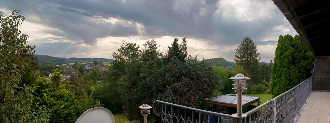 Aussicht von Balkon und Terrasse