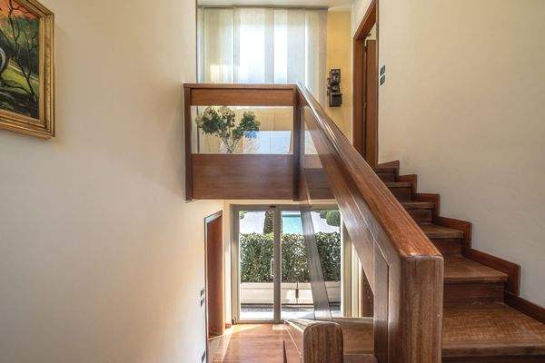 030-Yacht House-Desenzano-40.jpg