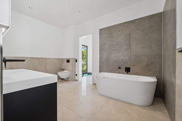 Wellness Bad - Patrick Pfeiffer Immobilien