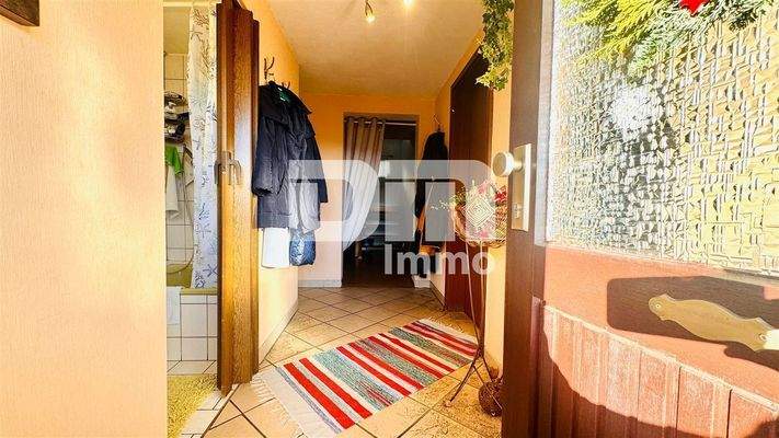 KG Anbau Nebeneingang Flur / Diele / Windfang