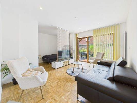 Wohnzimmer / Schlafzimmer Whg. 2