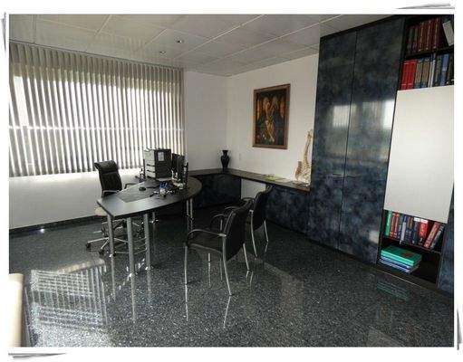 Arzt - Büro