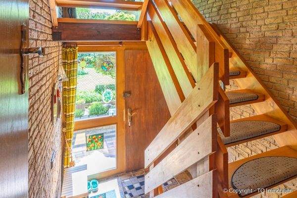 Treppenabgang / Treppenaufgang