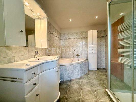 Badezimmer Erdgeschoss