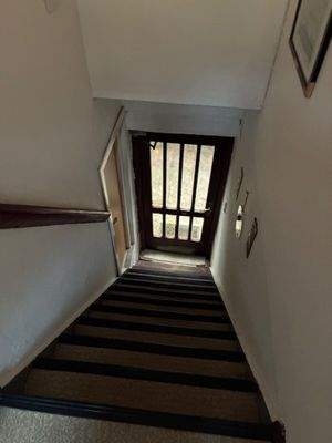 Treppenaufgang Mittelhaus