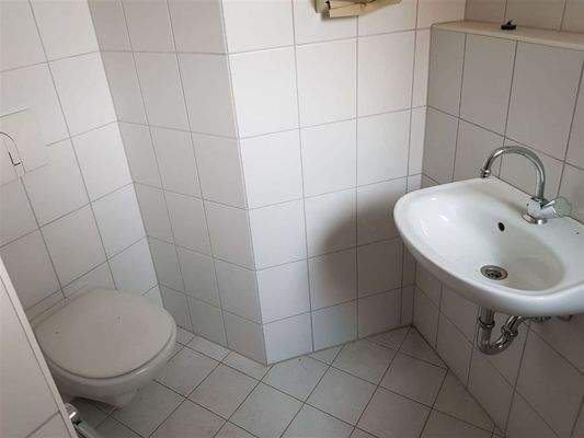 WC 2 zum Büro 1.OG re