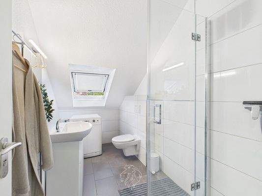 Wohnung DG rechts / Badezimmer 