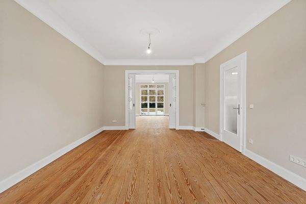 ... mit direktem Zugang zum Ess- und Küchenbereich