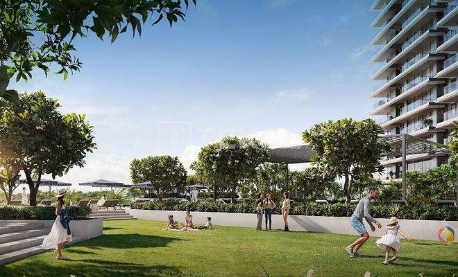 Apartments with Sea and City Views in Dubai Creek Harbour